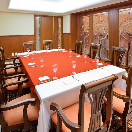 Hotel & Suites Bel Air Business Саламанка Экстерьер фото